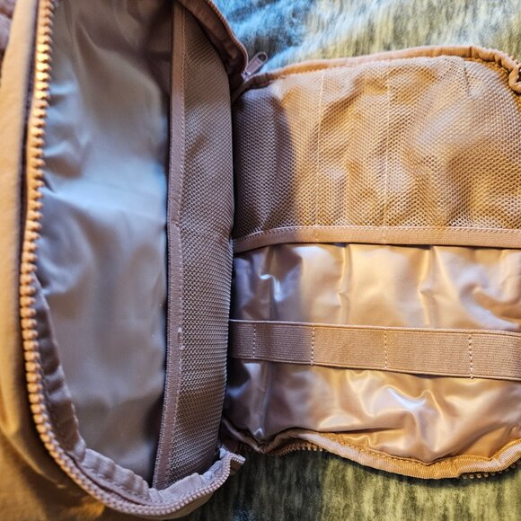 Bagsmart toiletry bag pink - Picture 3 of 5